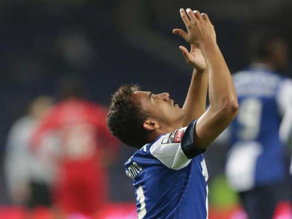 Danilo: «Golo de Kelvin curou lesões»