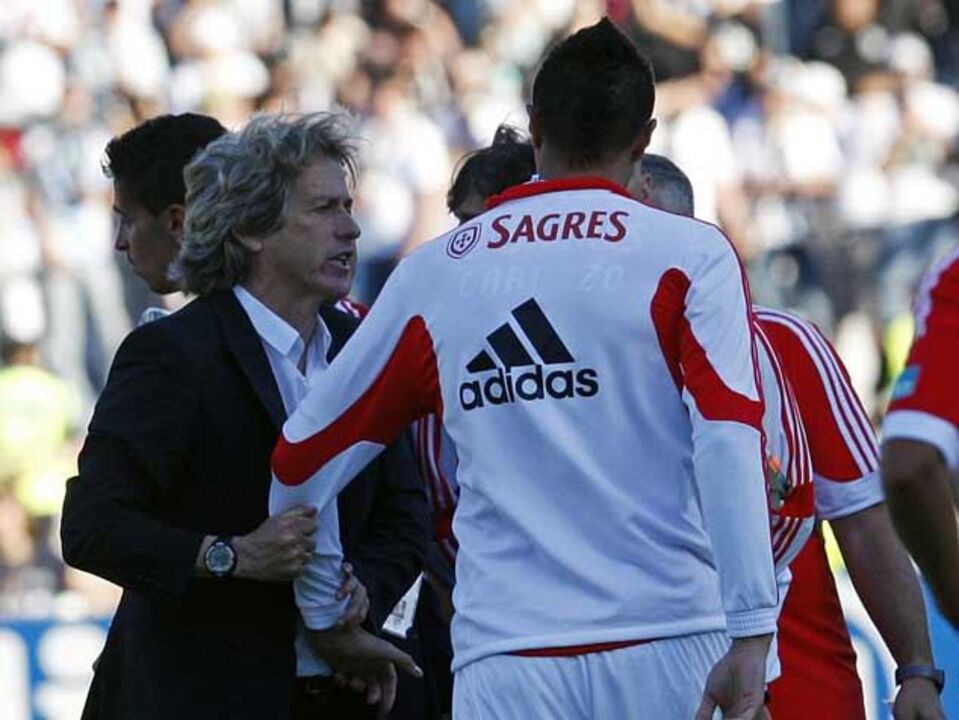 Cardozo empurrou Jorge Jesus 
