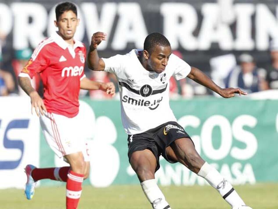 Benfica-V. Guimarães, 1-2: Águia pôs-se a jeito