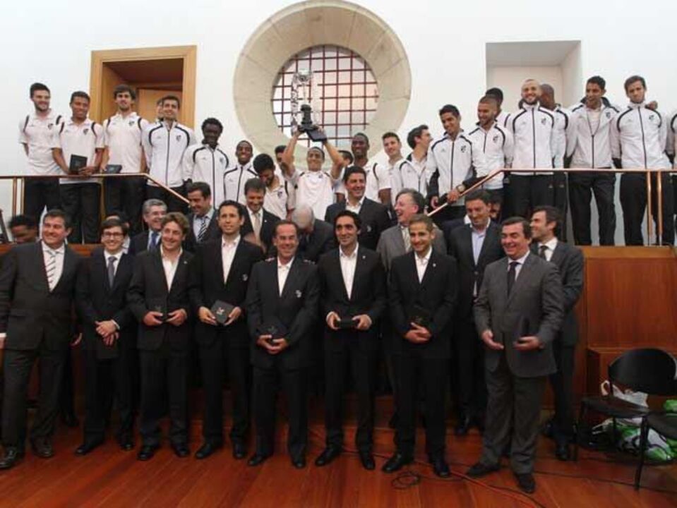 Equipa recebida na Câmara de Guimarães