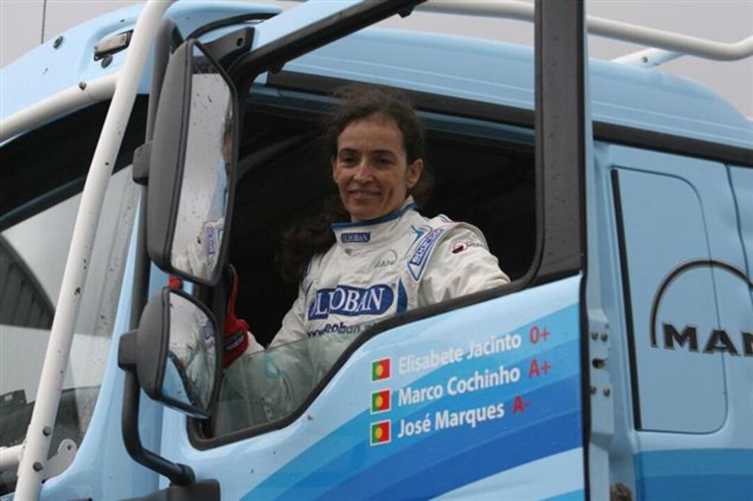 Elisbete Jacinto avalia positivamente a carreira