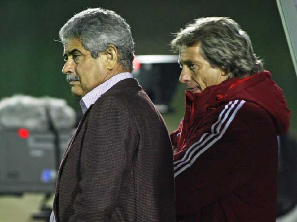 Reestruturação no futebol