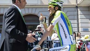 Bicampeão Ivan Basso falha prova devido a quisto  