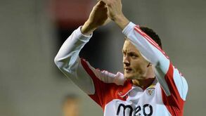 Matic eleito melhor jogador de abril