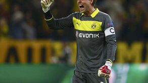 Dortmund renova com Weidenfeller até 2016