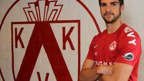 Mitrovic: «Não sinto pressão em substituir Garay»