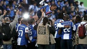 Liedson não foi um 31 mas ajudou a resolver