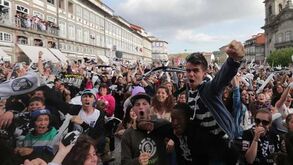 Festa volta a mudar-se para o largo do Toural