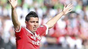 Cardozo para vender