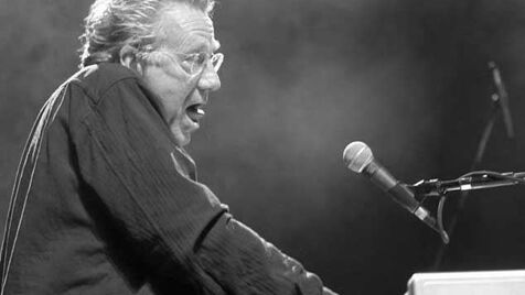 Morre Ray Manzarek, tecladista do The Doors Notícias do Mundo