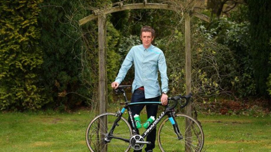 Sir Bradley Wiggins ataca trono italiano