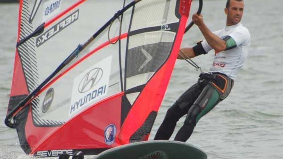 Windsurf: Miguel Martinho sagra-se campeão da Europa