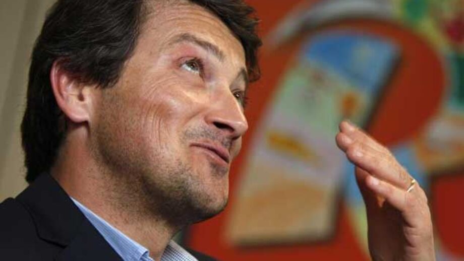 [videopub:|http://rrr.streaming.claranet.pt%2F%3Faccount%3Drecord%26file%3Djoao%2520ferreira_benfica.mp4%26type%3Ddownload%26service%3Dapache%26output%3Dmp4%26%26|290|240]