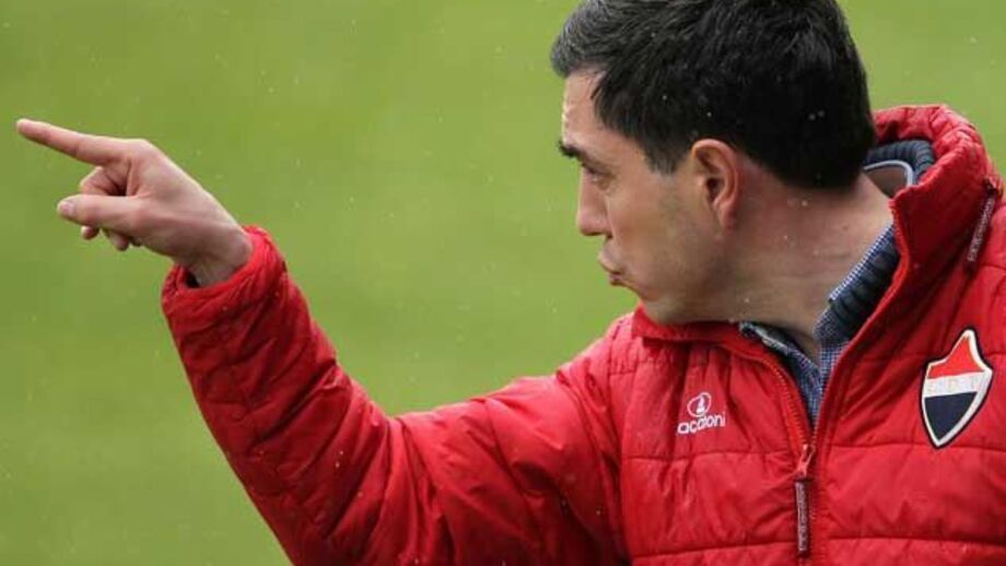 Trofense-Belenenses, 1-2: Derrota dá manutenção
