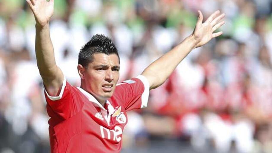 Cardozo para vender