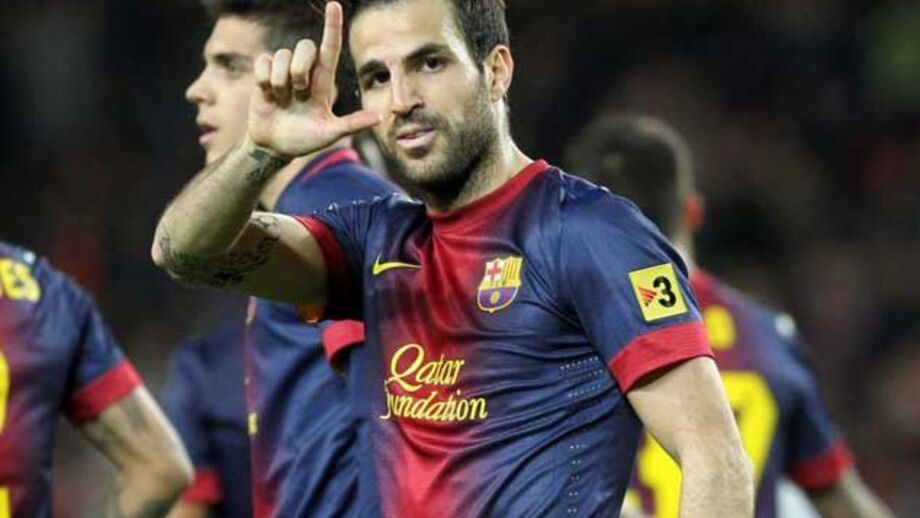 Rivais de Manchester disputam Fàbregas