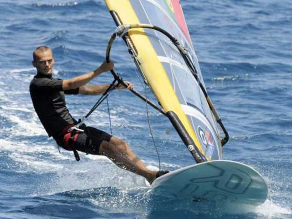 Windsurf: João Rodrigues lidera campeonato nacional