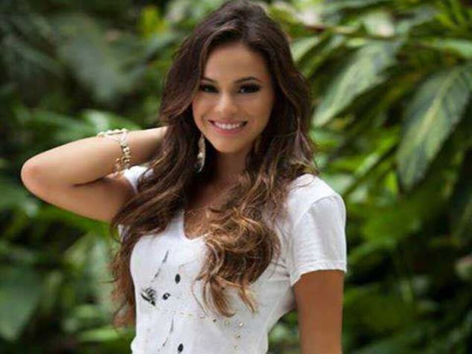 Bruna causa sensação