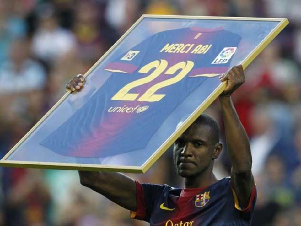 Abidal: «Estou chateado com o Barcelona»