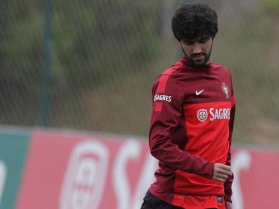 Neto: «Substituir Pepe não é fácil»