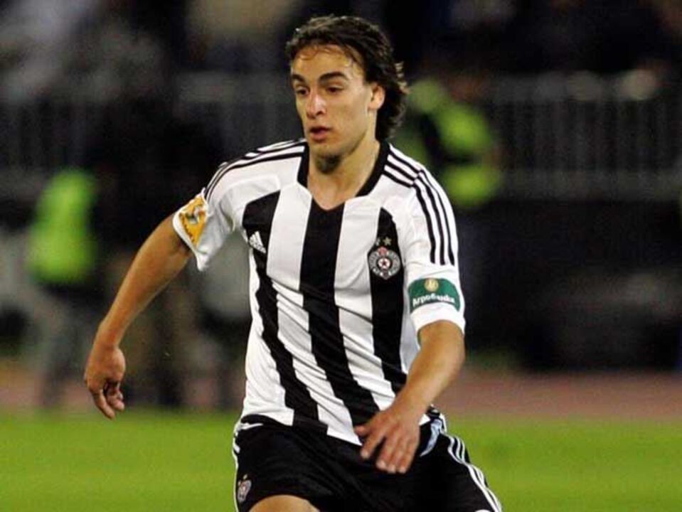 Markovic: «Estou desejoso de jogar com Matic»