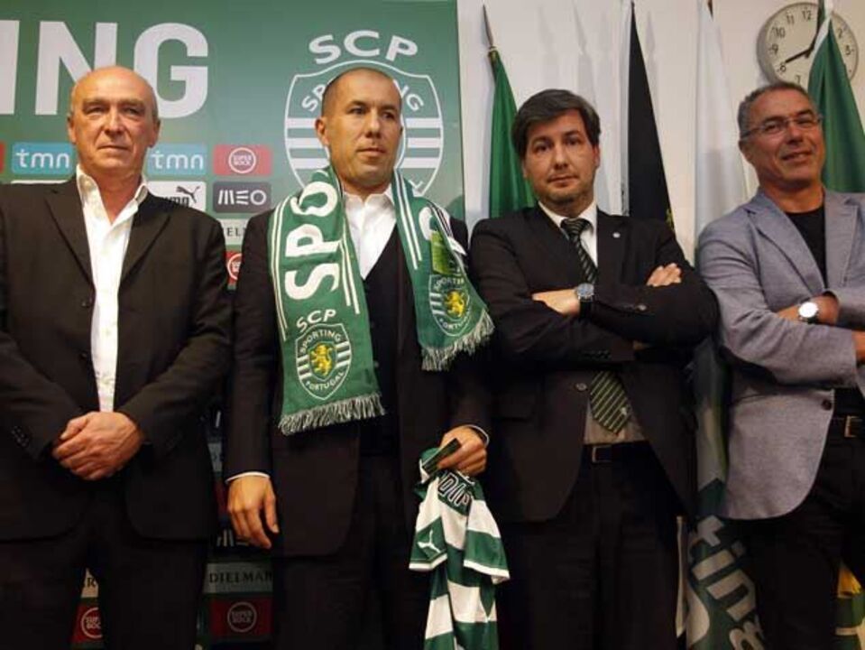 Definir plantel é desafio leonino