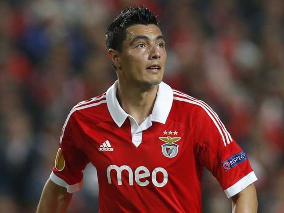 Cardozo é agora a prioridade da SAD