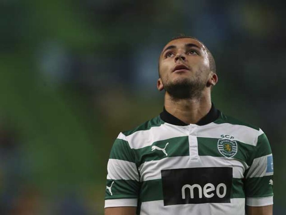 Salário de Labyad choca com rendimento desportivo