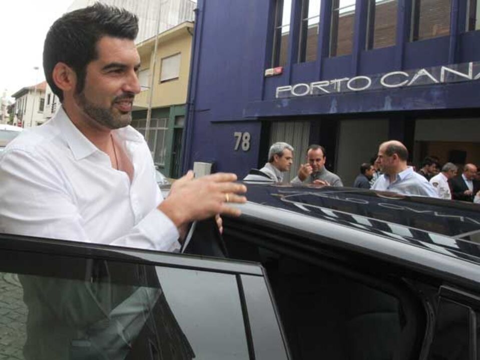 Paulo Fonseca "vale menos" que Vítor Pereira