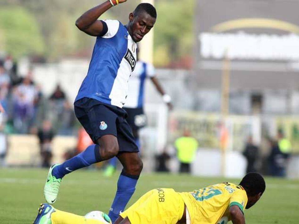 UEFA destaca Jackson Martínez