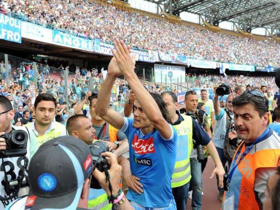 Cavani disse ao pai que jogar nos merengues
