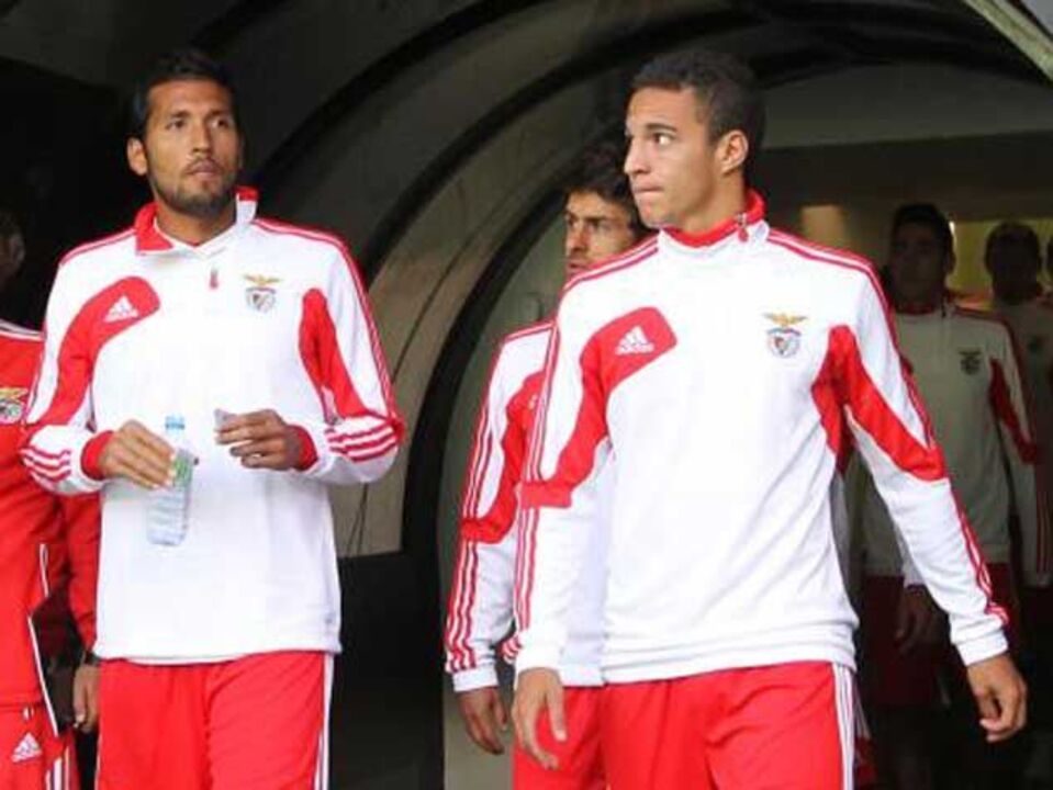 Rodrigo lamenta se Garay sair