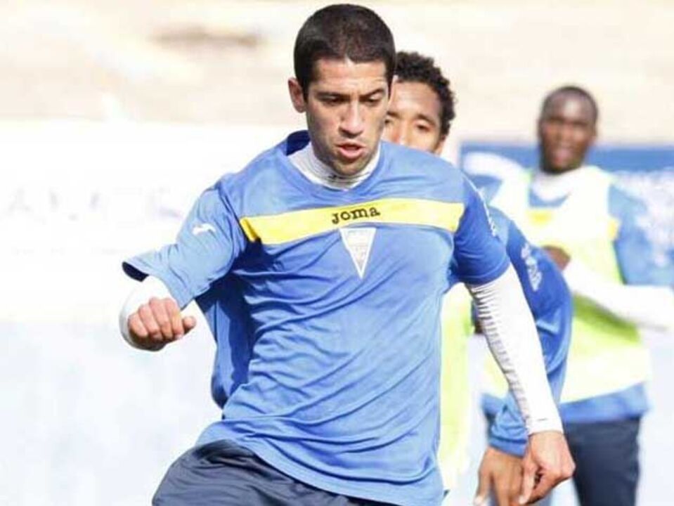 João Coimbra: «Steven Vitória pode dar muito ao Benfica»