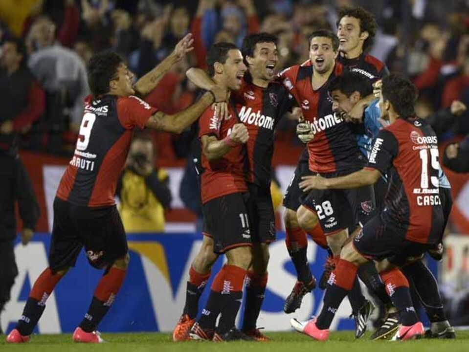 Prata da casa dá título aos leprosos