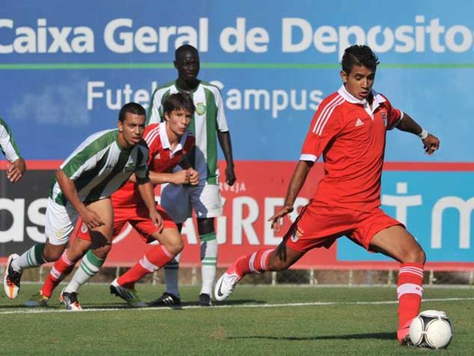 Derlis González: «Quero brilhar no Benfica»