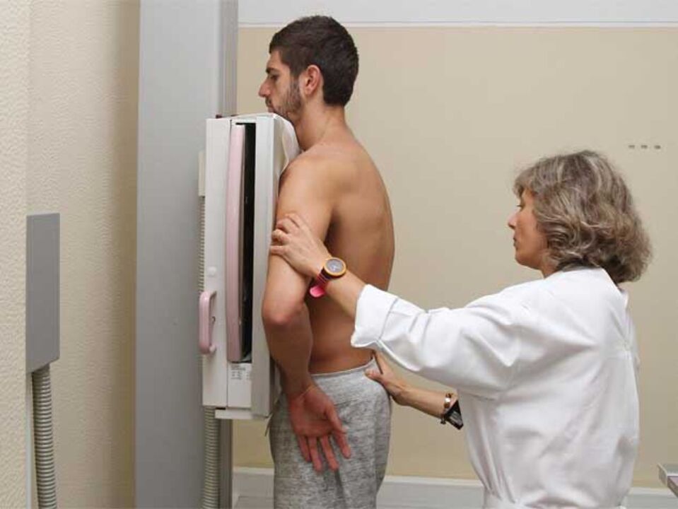 Reforços há fizeram testes médicos