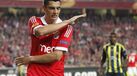 Salário pode atrasar a saída de Cardozo