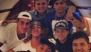 Contrato de Neymar prevê mordomias para os amigos
