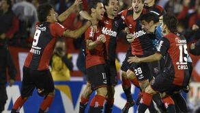 Prata da casa vale título aos 