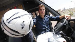 Lateral e motorista a caminho dos Açores