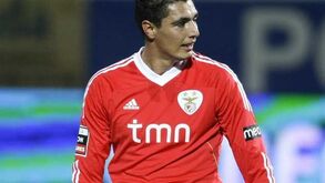 Fenerbahçe insiste nos 10 milhões