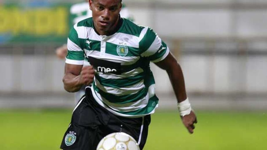 Transferência de Carrillo em aberto