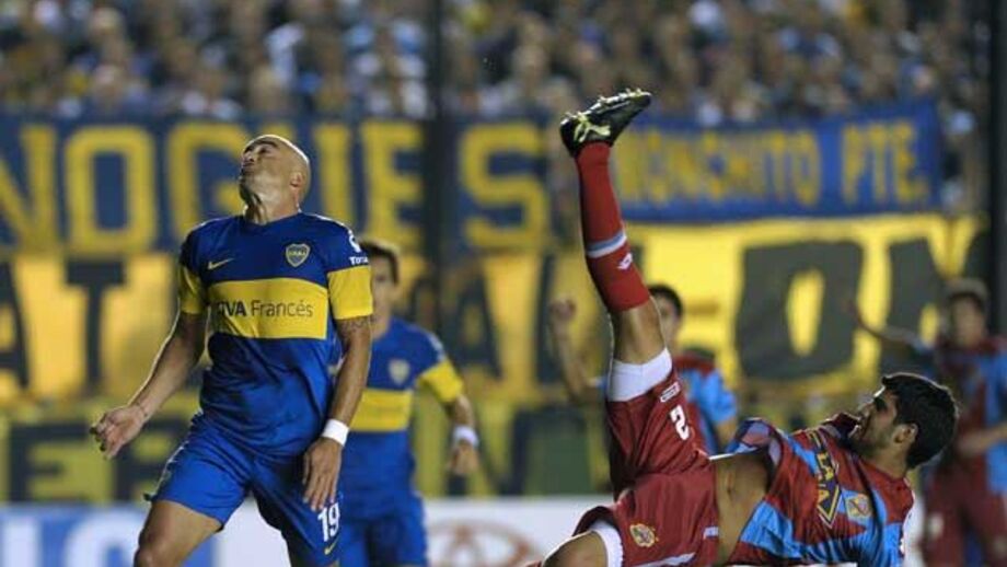 Lisandro López por cinco épocas