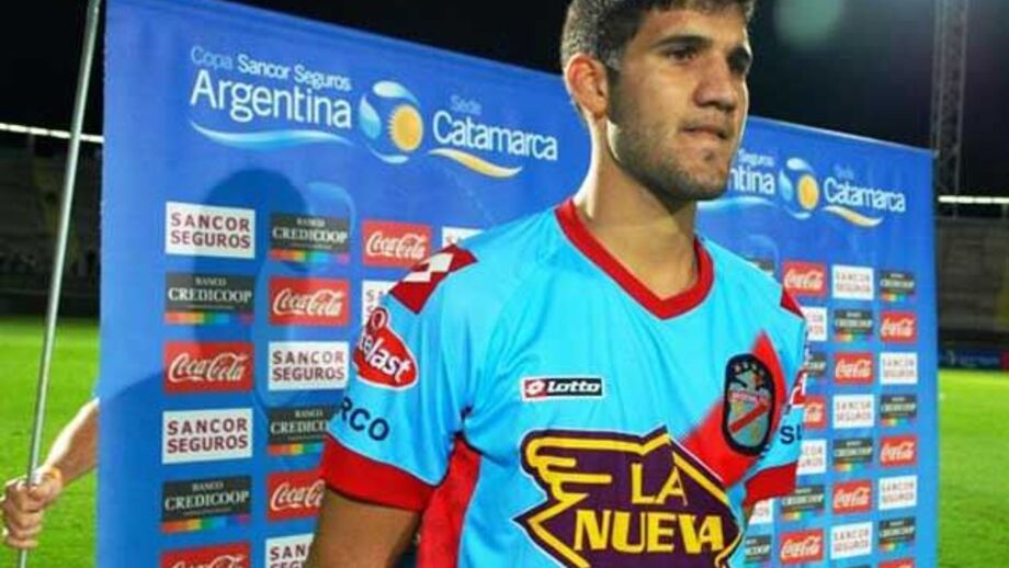 Pagamento atrasa acordo por Lisandro