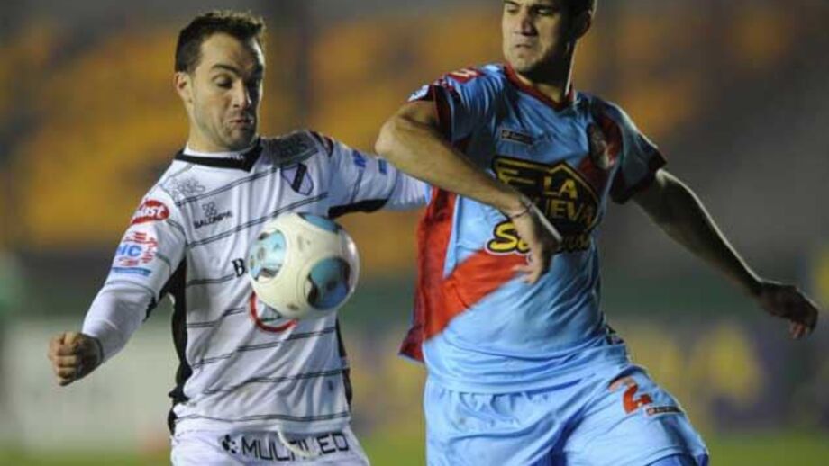 Mariano González: «Lisandro preenche bem o lugar de Garay»