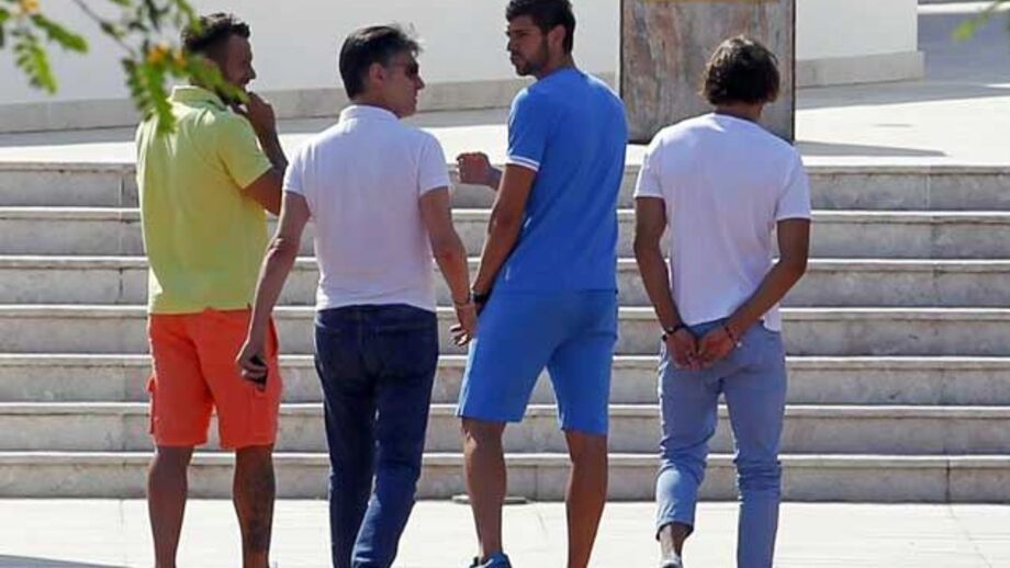 Jesus mostra cantos à casa aos reforços