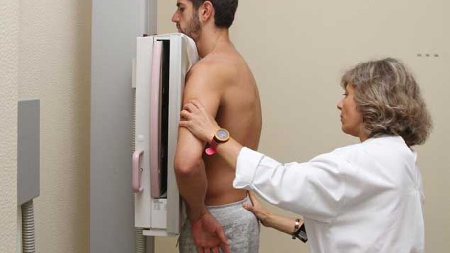 Reforços há fizeram testes médicos