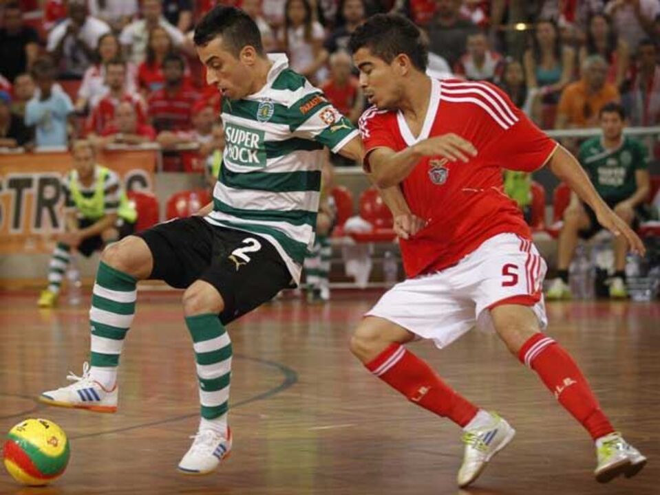 Diece rescinde contrato com Benfica