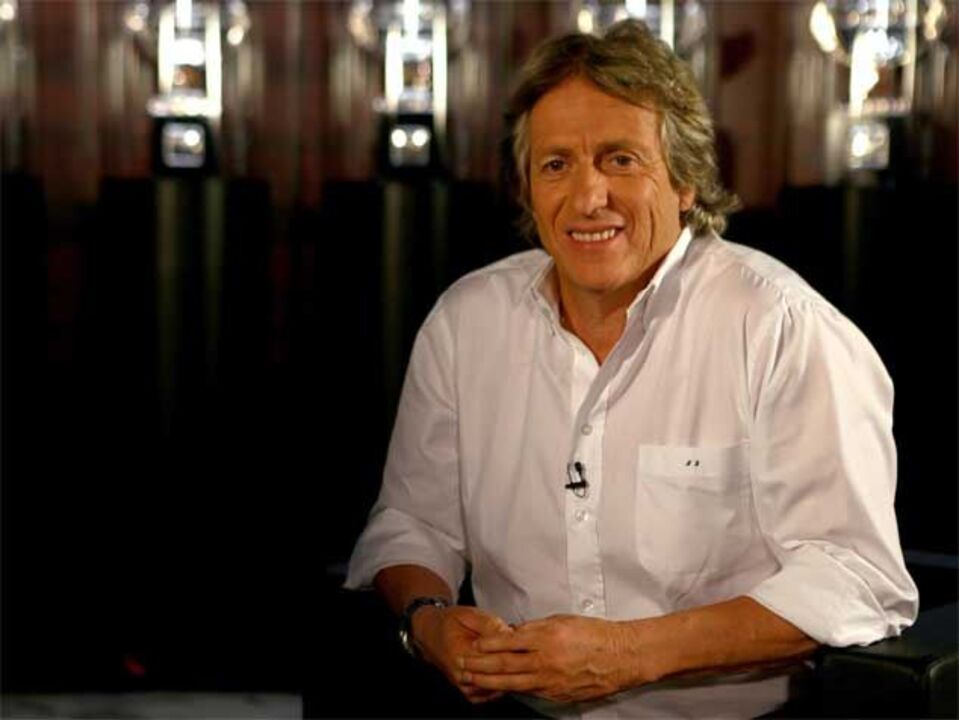 Jesus: «Só passam a ser grandes futebolistas depois de sairem daqui»