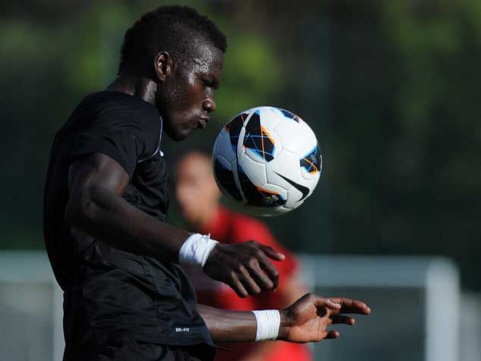 Salim Cissé garantido